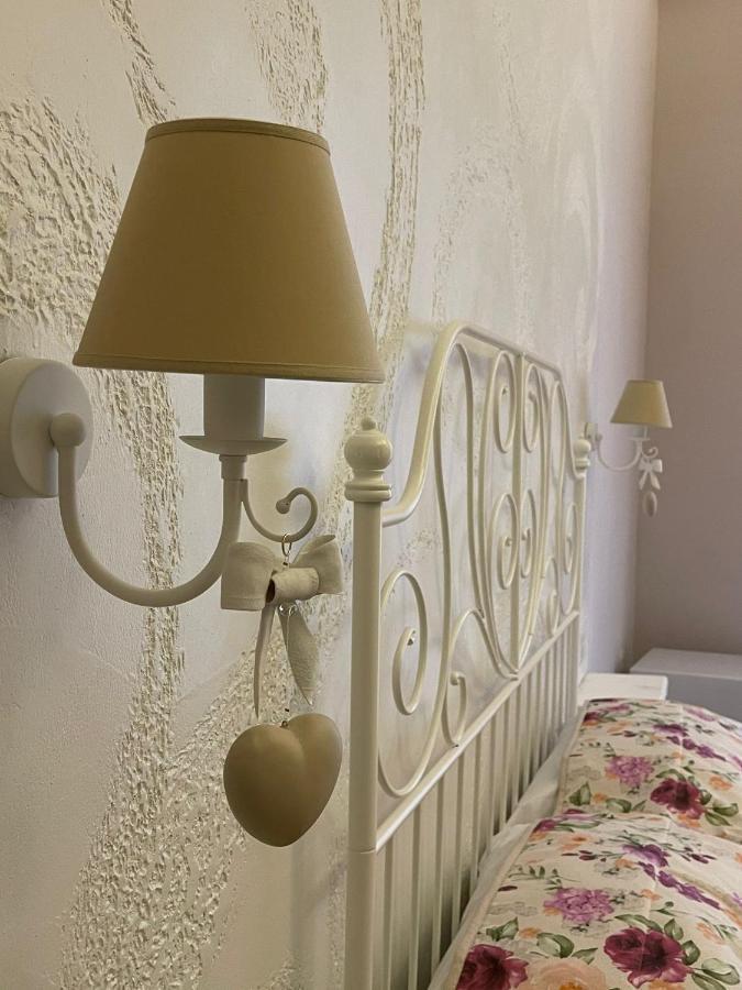 Beb La Gemma Bed & Breakfast Napoli Dış mekan fotoğraf