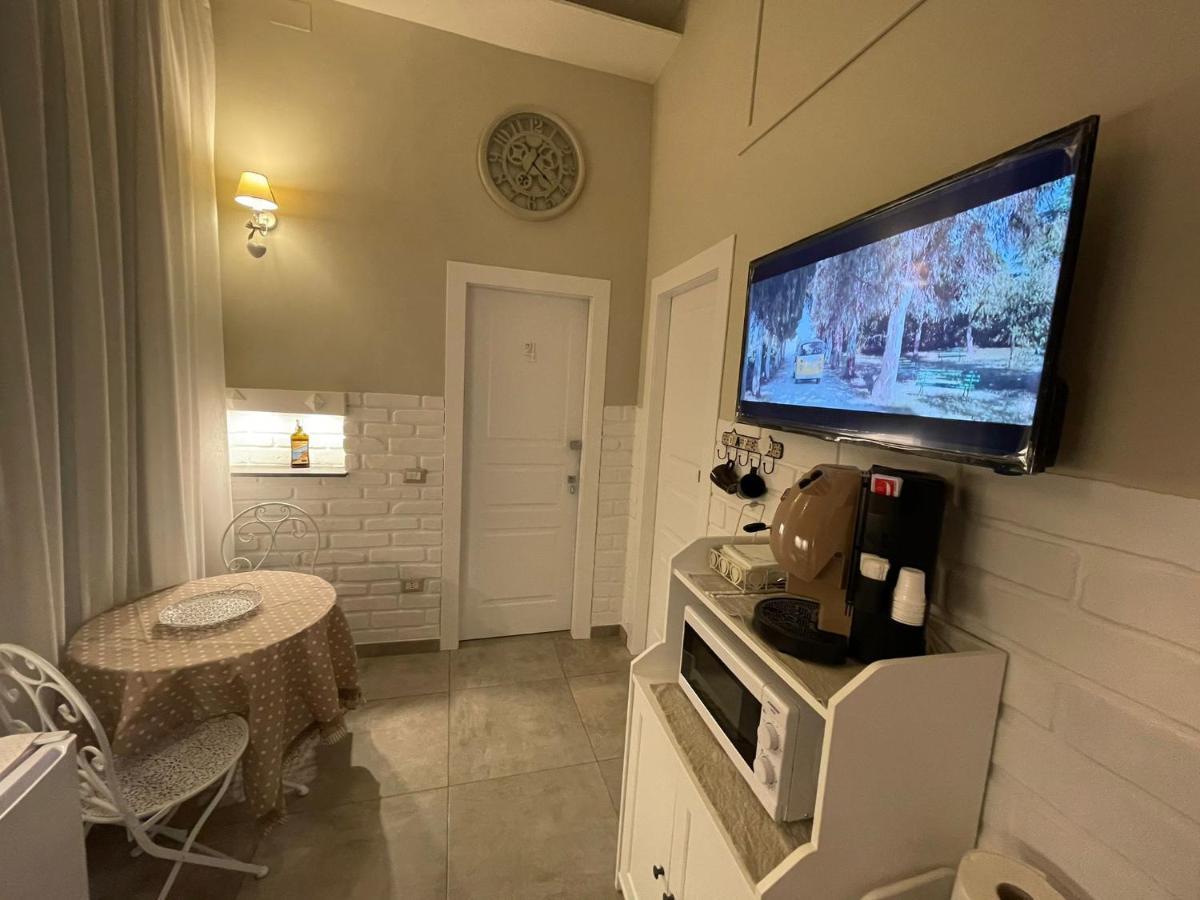 Beb La Gemma Bed & Breakfast Napoli Dış mekan fotoğraf
